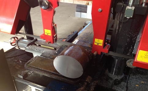 荔波卧式带锯床加工时出现明显振荡如何排查？